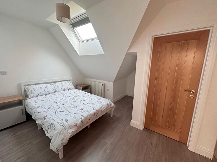 1 Bedroom Flat To Rent In Penthouse, Manor Road, DE23