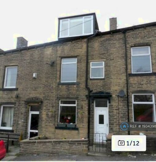 3 Bedroom Terraced House To Rent In Warley Grove, Halifax, HX2