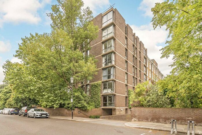 2 Bedroom Flat For Sale In Lansdowne Walk, Notting Hill, W11