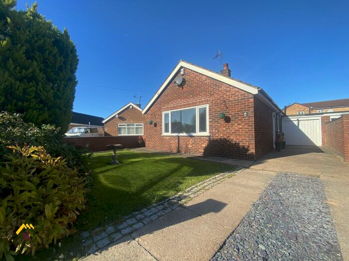 3 Bedroom Detached Bungalow To Rent In Redland Crescent, Thorne, Doncaster, DN8