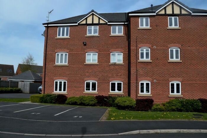 2 Bedroom Flat To Rent In Galingale View, Newcastle-under-Lyme, ST5