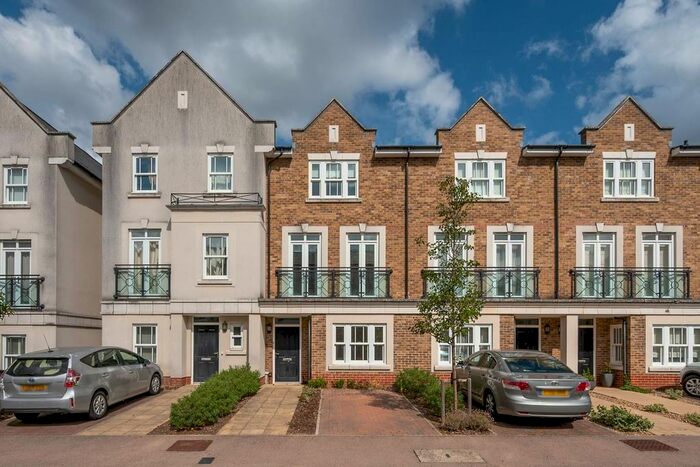 4 Bedroom Terraced House To Rent In Holford Way, Roehampton, London, SW15