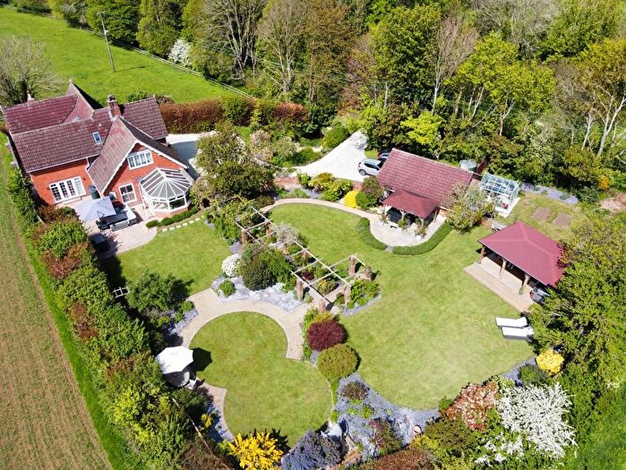 6 Bedroom Detached House For Sale In Leonard Stanley Road, Frocester, GL10