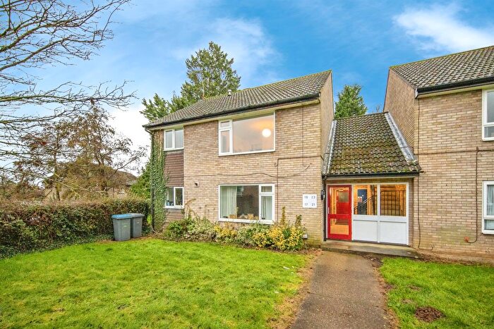 2 Bedroom Flat For Sale In Churchman Close, Melton, Woodbridge, IP12