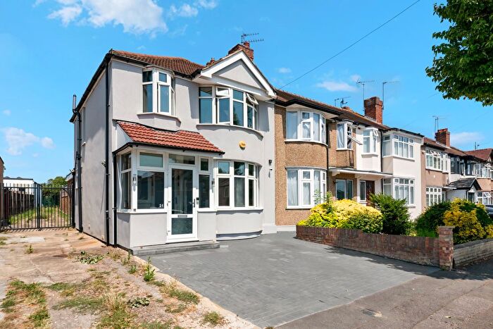 3 Bedroom End Terrace House For Sale In Clauson Avenue, Northolt, UB5
