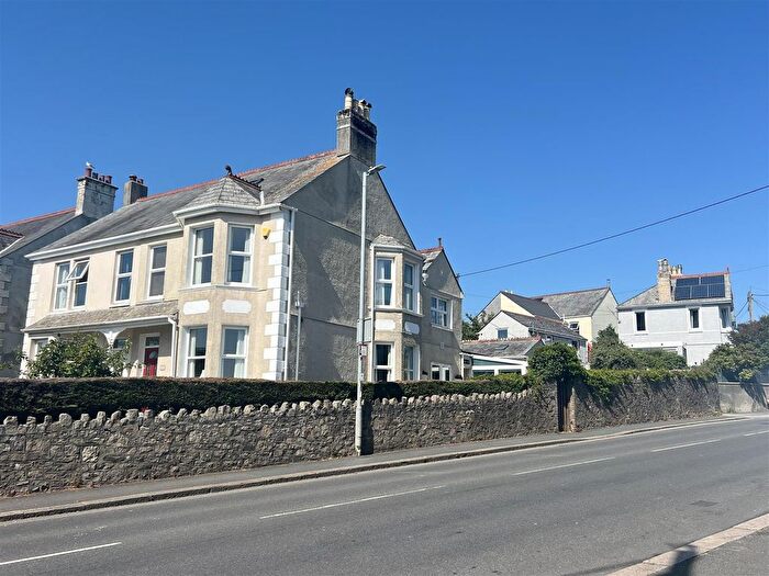 4 Bedroom Semi Detached House For Sale In Beech Road, St. Austell, PL25