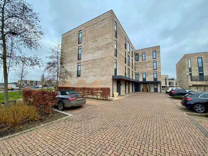 2 Bedroom Flat To Rent In Partridge Close, Trumpington, Cambridge, CB2
