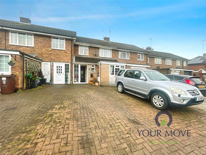 4 Bedroom Terraced House For Sale In Claremont, Bricket Wood, St. Albans, Hertfordshire, AL2