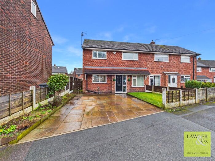 2 Bedroom Semi-Detached House For Sale In Duke Road, Hyde, Greater Manchester, SK14