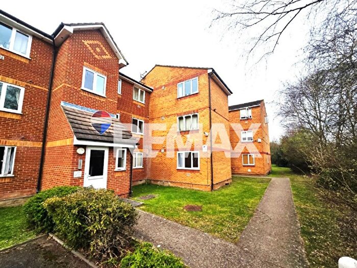 1 Bedroom Flat To Rent In Jack Clow Road, London, E15