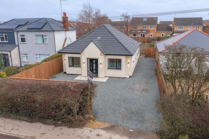 3 Bedroom Detached Bungalow For Sale In London Road, Yaxley, PE7