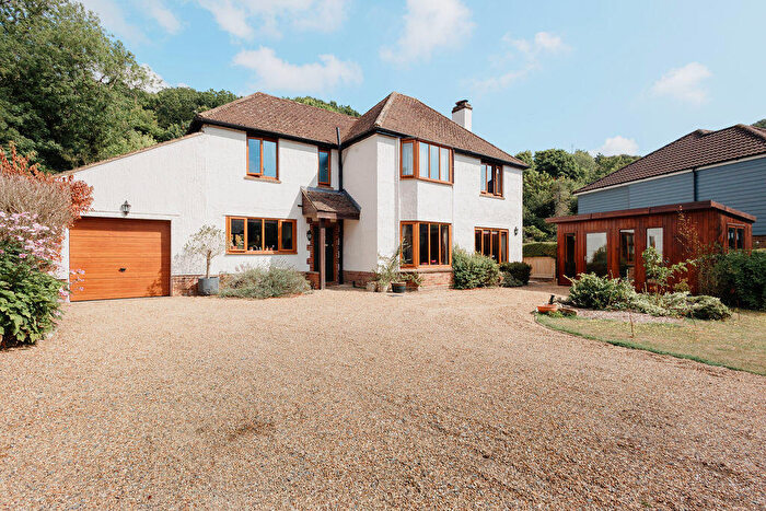 4 Bedroom Detached House For Sale In Alkham, CT15