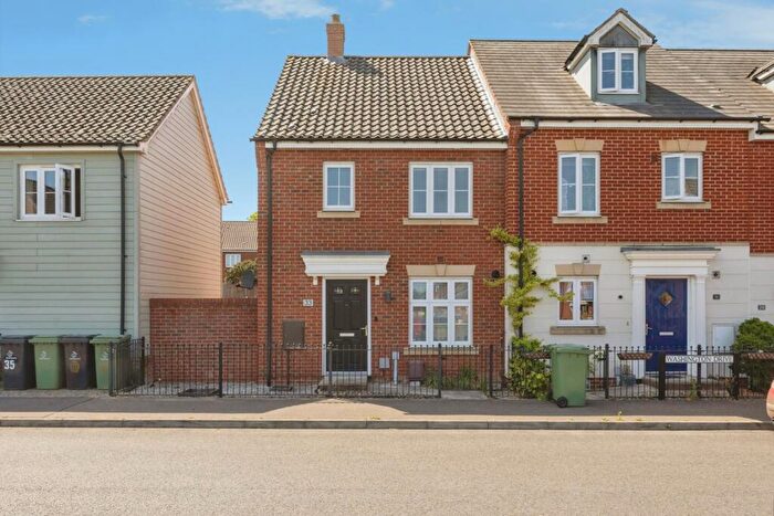 3 Bedroom End Of Terrace House For Sale In Washington Drive, Carbrooke, Thetford, IP25