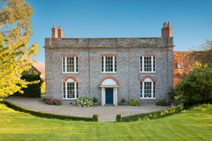 6 Bedroom House For Sale In Strongrove Hill, Hungerford, Berkshire, RG17