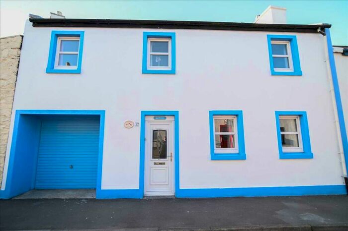 3 Bedroom Terraced House For Sale In Shore Street, Bowmore, Isle Of Islay, PA43