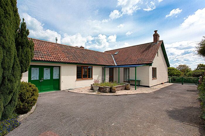 3 Bedroom Bungalow For Sale In Sunnycroft, Wiltown, Curry Rivel, Langport, Somerset, TA10