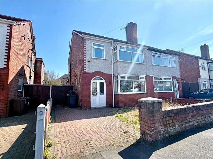 3 Bedroom Semi Detached House For Sale In Caithness Drive, Crosby, Liverpool, L23