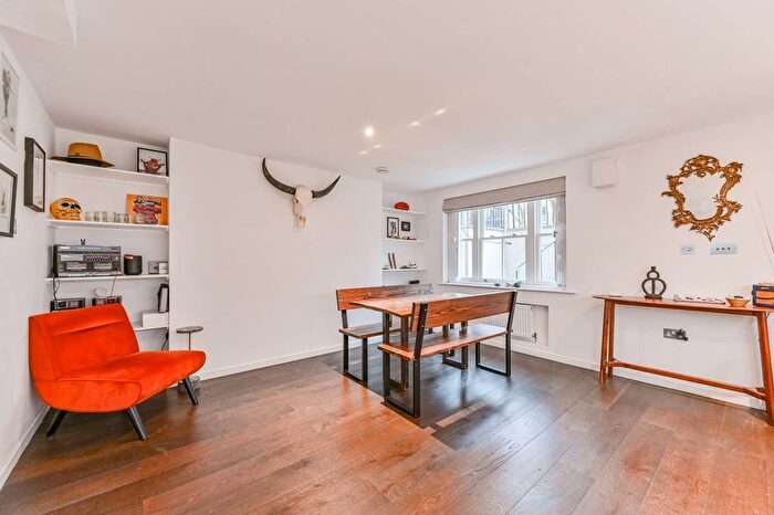 1 Bedroom Flat To Rent In St. Pauls Road, Canonbury, London, N1