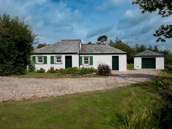 1 Bedroom Detached Bungalow For Sale In Kilkhampton, Bude, EX23