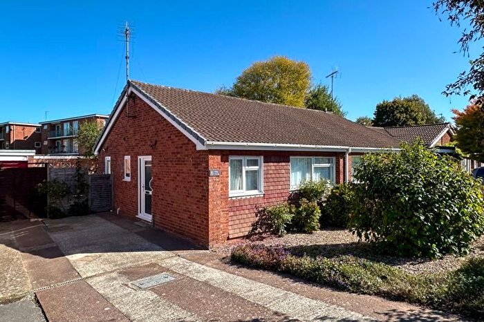 2 Bedroom Semi-Detached Bungalow For Sale In Galmington, Taunton, TA1