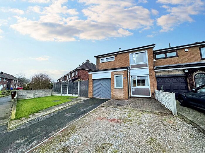 3 Bedroom Terraced House For Sale In Tintern Avenue, Whitefield, M45