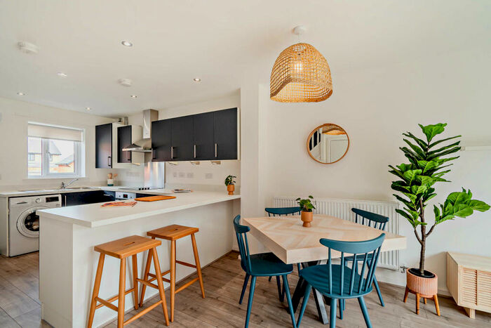 3 Bedroom House To Rent In Newcourt Road, Yaxley, PE7