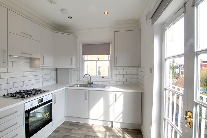 1 Bedroom Flat To Rent In Curwen Road, (), London, W12