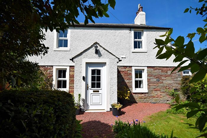 3 Bedroom Cottage To Rent In Welton Road, CA5