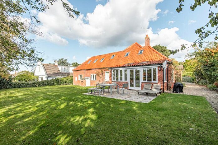 5 Bedroom Detached House For Sale In A Beautiful Four-bedroom, All En-suite Property In The Charming Village Of Blakeney., NR25