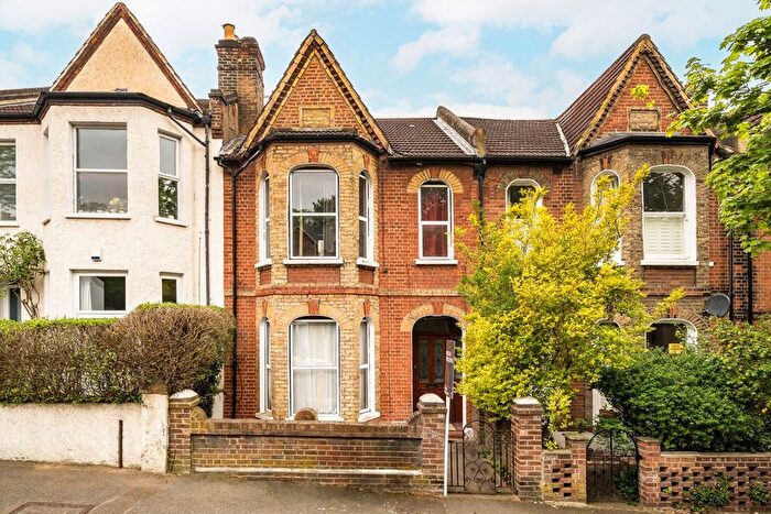 4 Bedroom Property For Sale In Elliscombe Road, Charlton, SE7