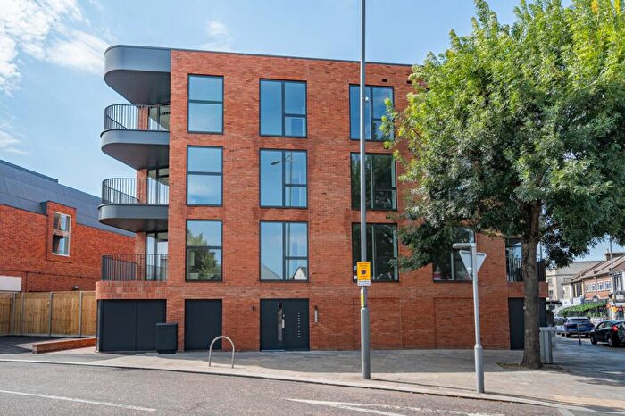 Flat To Rent In Broadway Bexleyheath, DA6