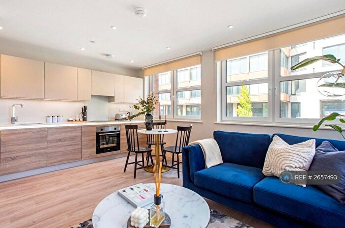 1 Bedroom Flat To Rent In Richmond Hill, Bournemouth, BH2