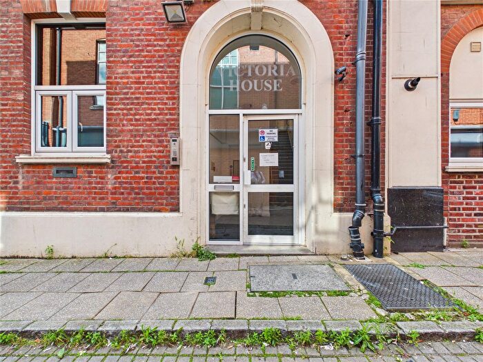 1 Bedroom Flat For Sale In Eld Lane, Colchester, Essex, CO1