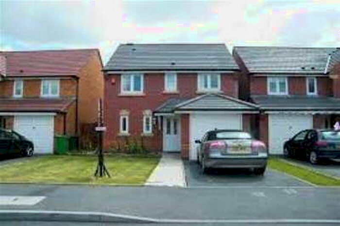 3 Bedroom Detached House To Rent In Marlecroft Close, Manchester, M23