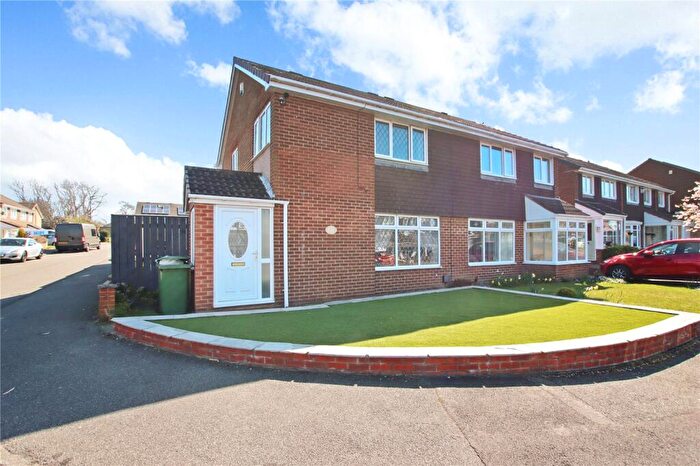 3 Bedroom Semi-Detached House For Sale In Kirkham, Biddick, Washington, NE38