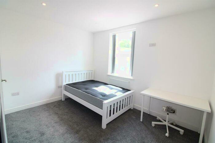 Studio To Rent In Derby Road, Nottingham, NG7