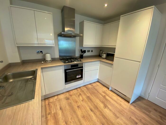 2 Bedroom Apartment To Rent In Edmunds Vale, Durham City, DH1