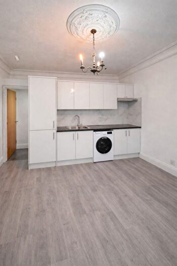 1 Bedroom Studio To Rent In Madeley Road, London, W5