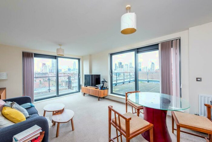 1 Bedroom Flat To Rent In Aragon Court, Kennington, London, SE11