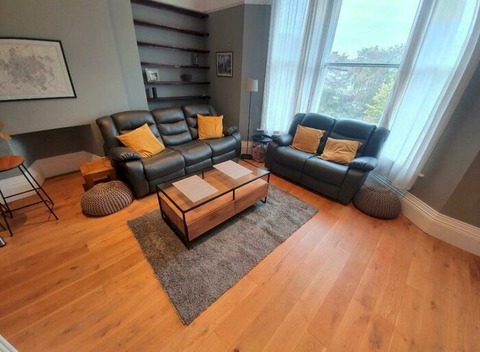 2 Bedroom Apartment To Rent In Princess Road East, Leicester, LE1