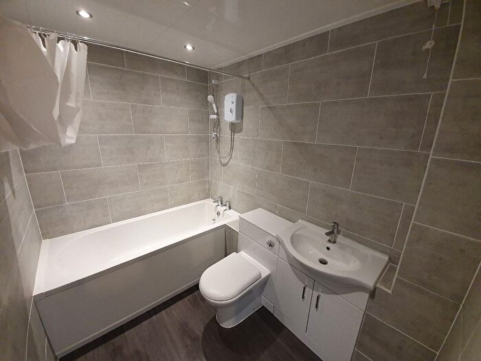 2 Bedroom Flat To Rent In Benwell Village Mews, Newcastle Upon Tyne, NE15