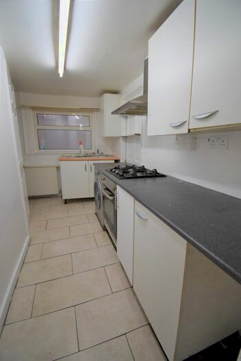 1 Bedroom Flat To Rent In London, E7