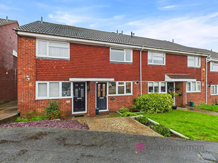 2 Bedroom Terraced House For Sale In Silvesters, Harlow, CM19