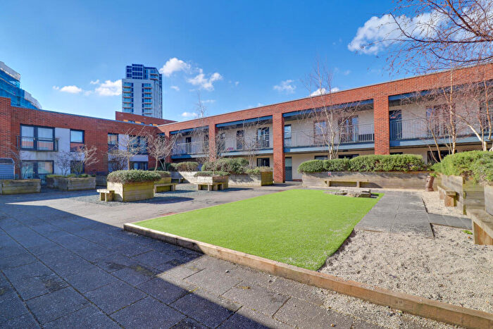 2 Bedroom Apartment For Sale In Keel Road, Woolston, SO19