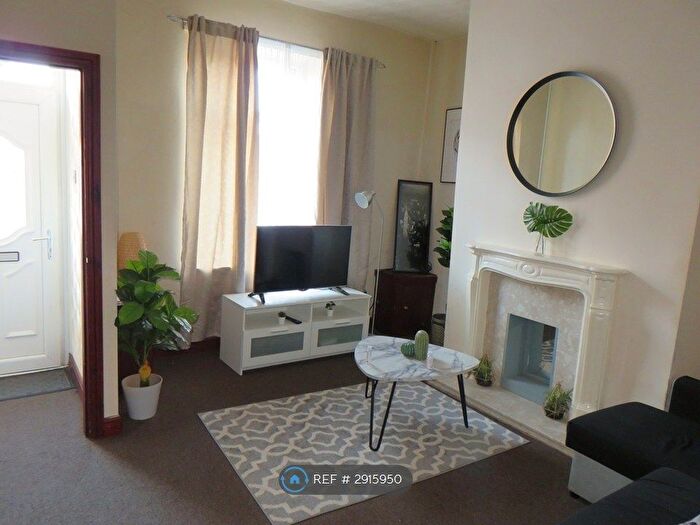 2 Bedroom Terraced House To Rent In Pine Street, Bury, BL9