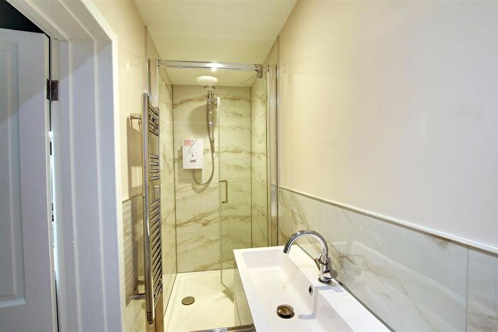 1 Bedroom Flat To Rent In High Street, Fenstanton, Huntingdon, PE28