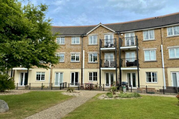 2 Bedroom Flat To Rent In Long Beach View, Eastbourne, BN23