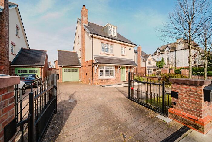 4 Bedroom Detached House For Sale In Chesterfield Road, Crosby, L23
