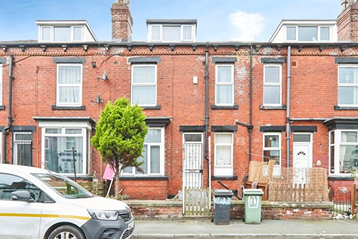 2 Bedroom Terraced House For Sale In Brooklyn Street, Leeds, LS12