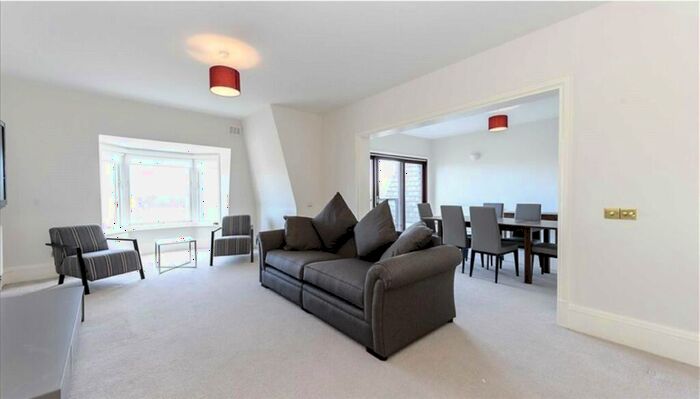 4 Bedroom Penthouse To Rent In Strathmore Court, Park Road, St Johns Wood, London, NW8
